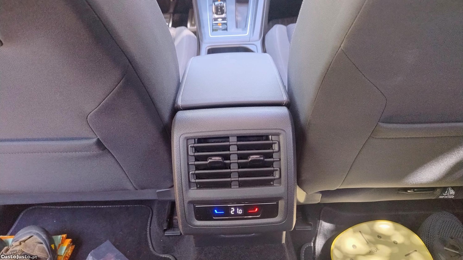 Volkswagen Golf Active 2.0TDI DSG 150cv — fotografia 3