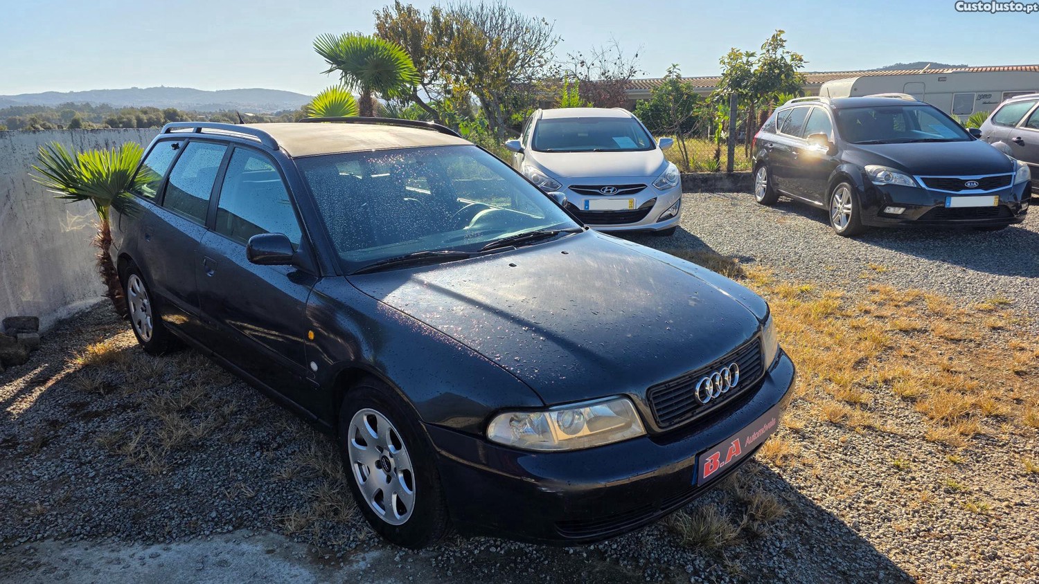 Audi A4 Avant 1.9 TDI 110cv - 97 — photo 4