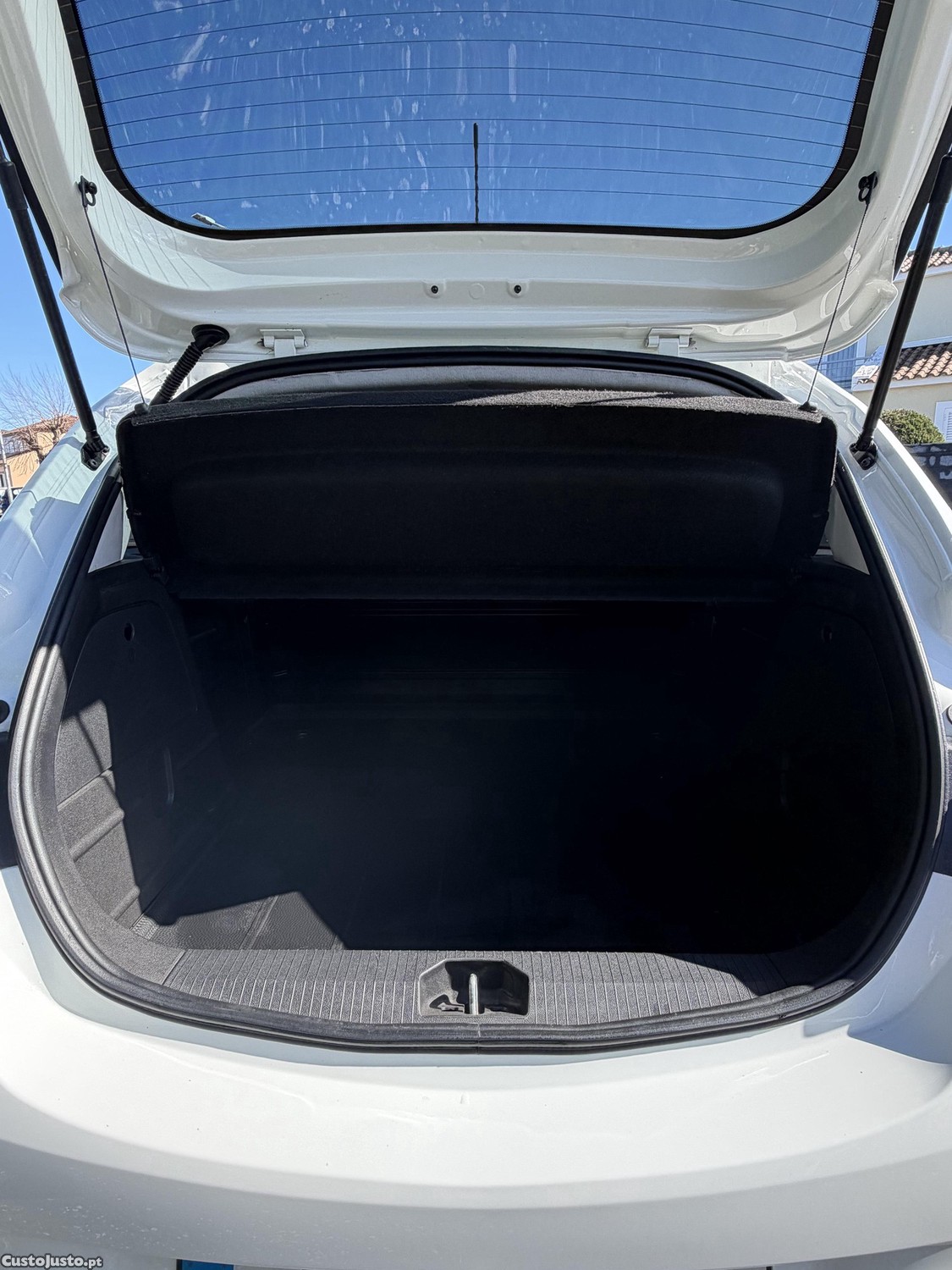 Opel Corsa E Van 1.3 CDTI 75cv — fotografia 3