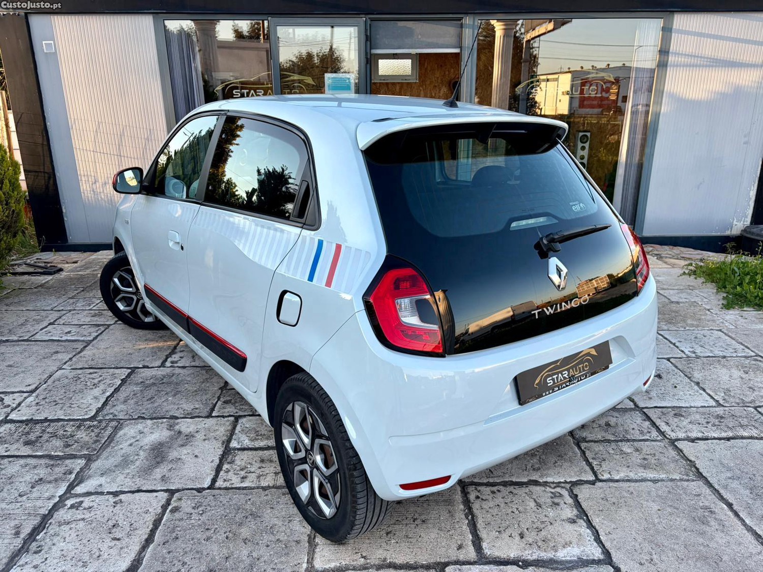 Renault Twingo 1.0 Sce Experience — fotografia 7
