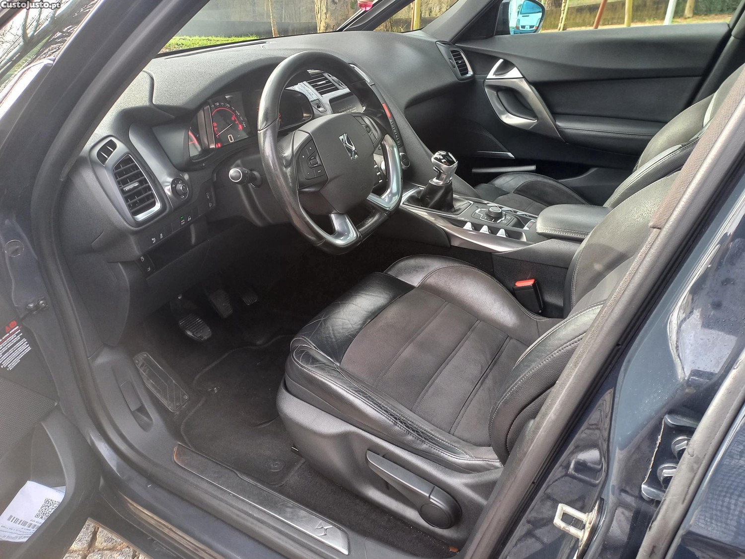 Citroën DS5 2.0 HDI 163 Cv SO-CHIC COM CAIXA MANUAL - 14 — photo 4