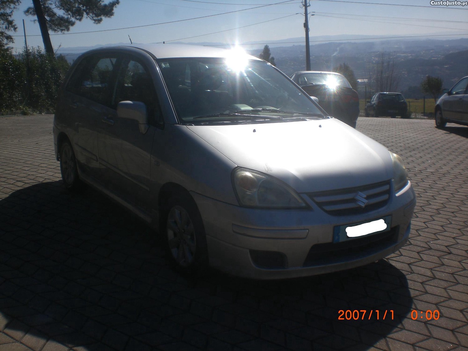 Suzuki Liana 1.4 diesel — fotografia 6