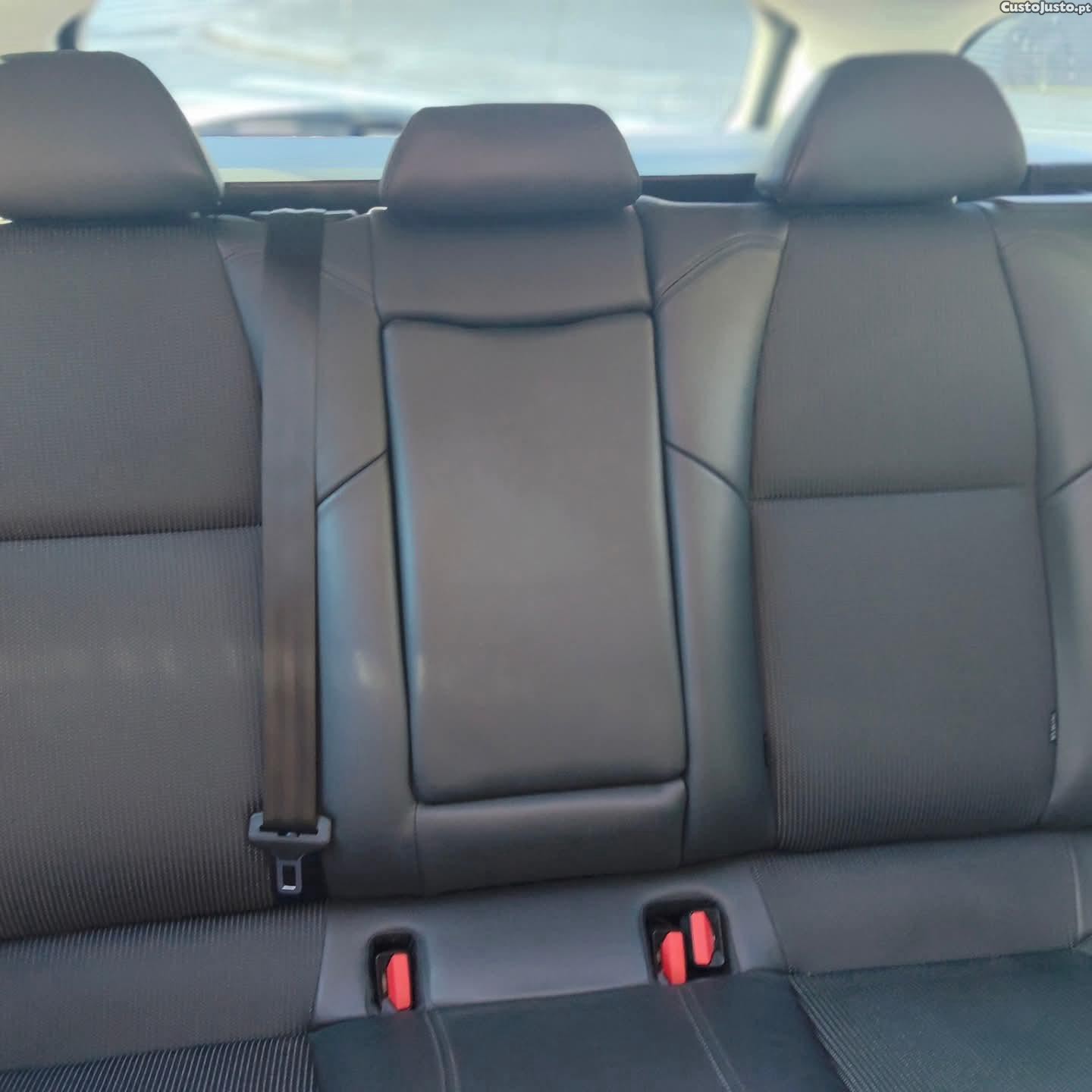 Peugeot 508 Allure — fotografia 10