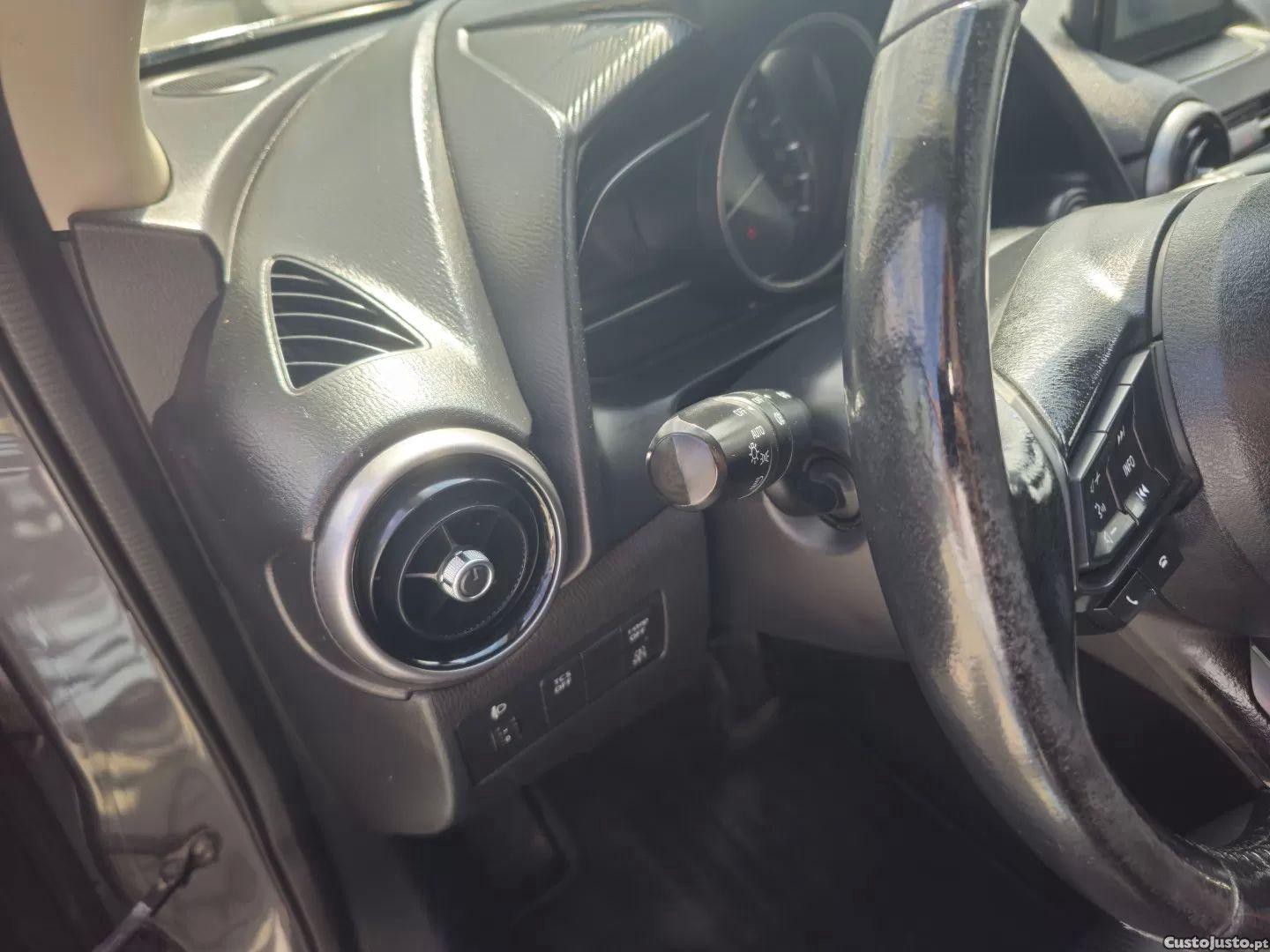 Mazda CX-3 1.8 sky.excellence navi — fotografia 3