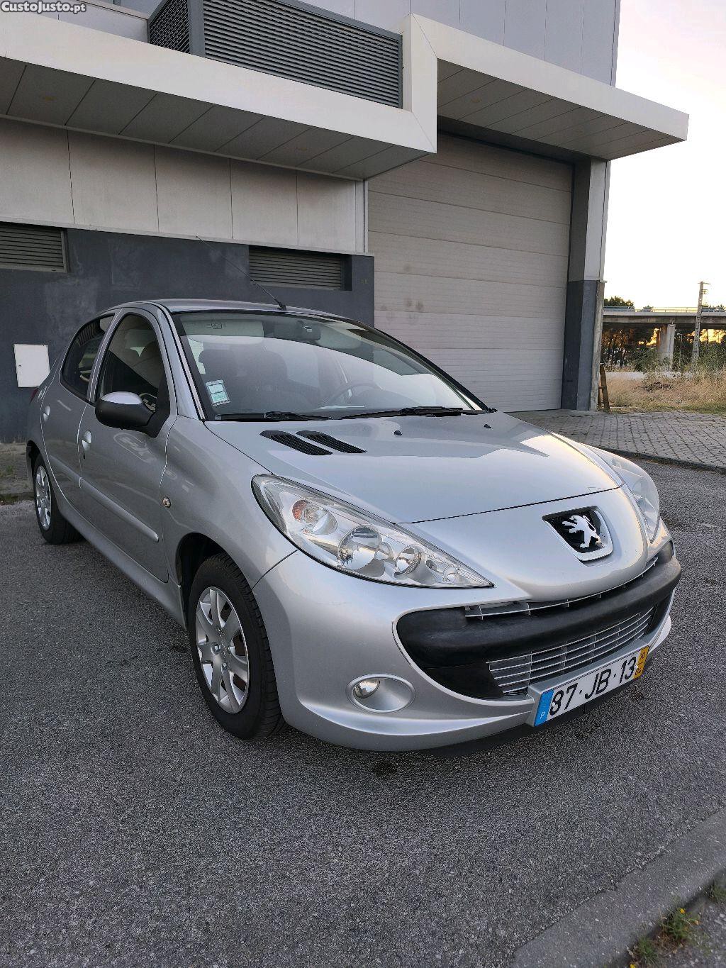 Peugeot 206 1.1 60cv Nacional — fotografia 9