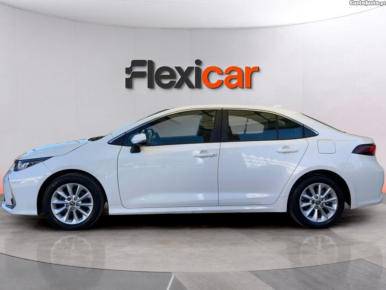 Toyota Corolla 1.5 VVT COMFORT — fotografia 16