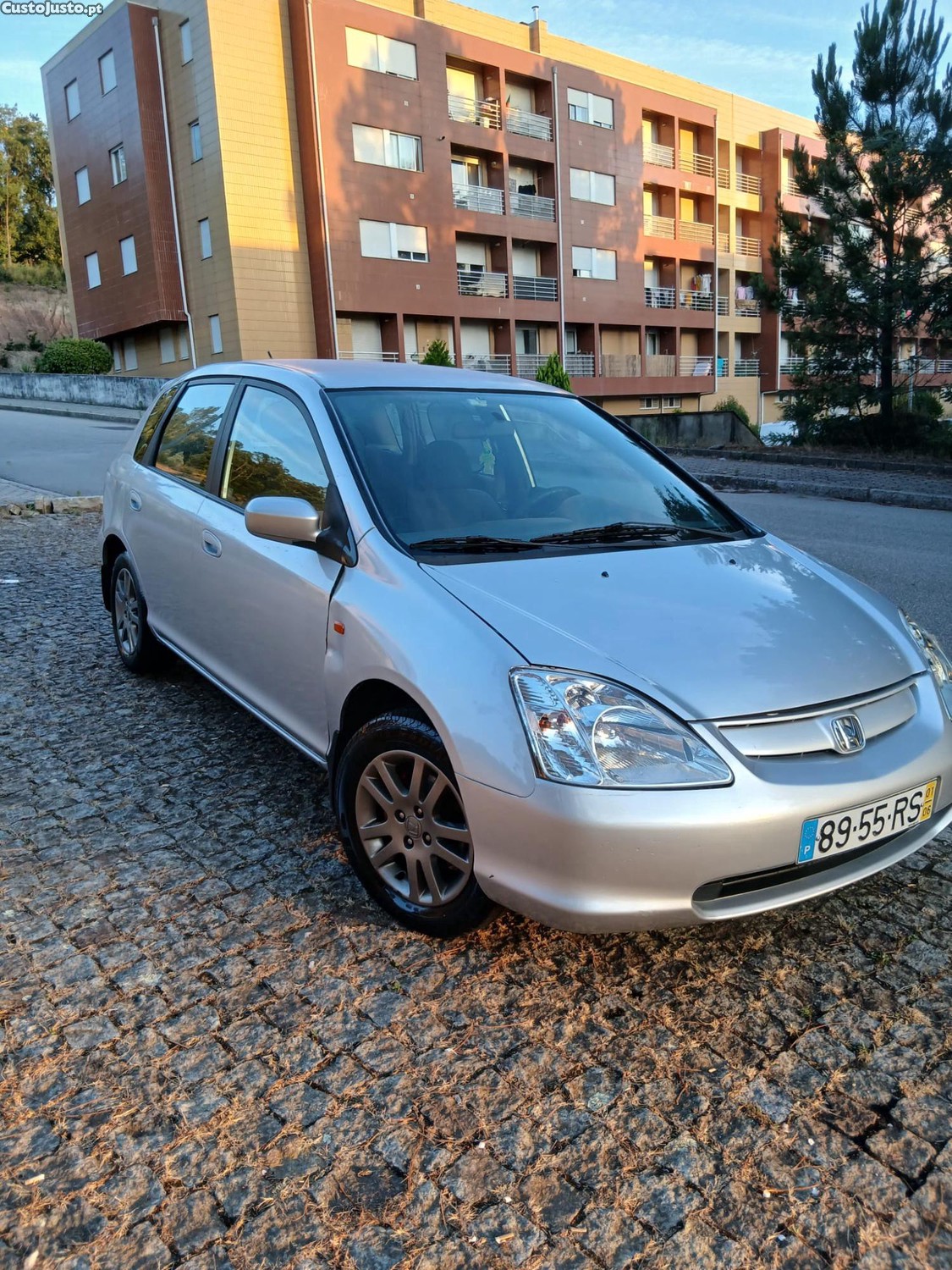 Honda Civic 5Dr (Eu7) — fotografia 3