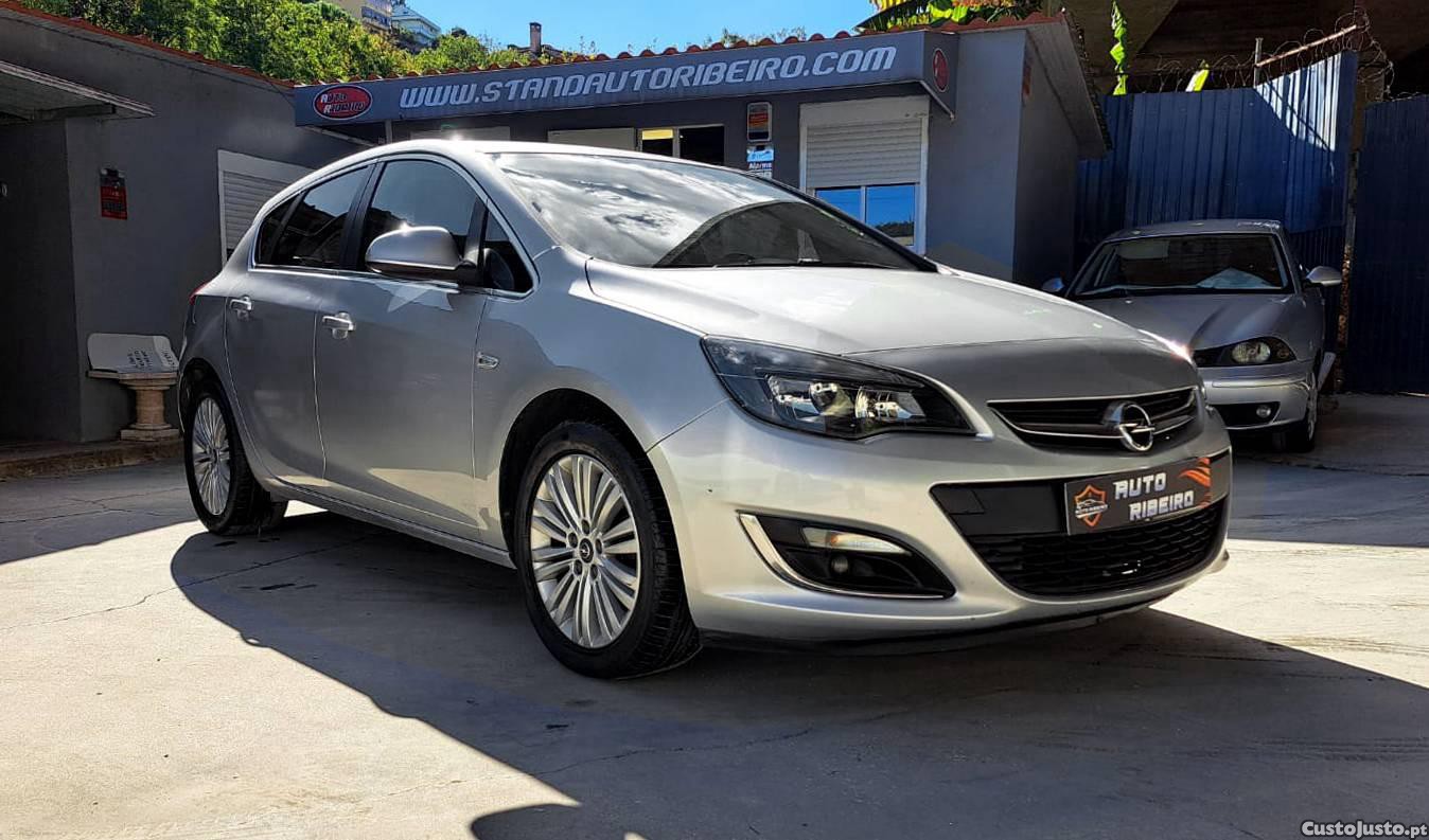 Opel Astra 1.6 CDTi Cosmo S/S J18 - 14 — photo 4