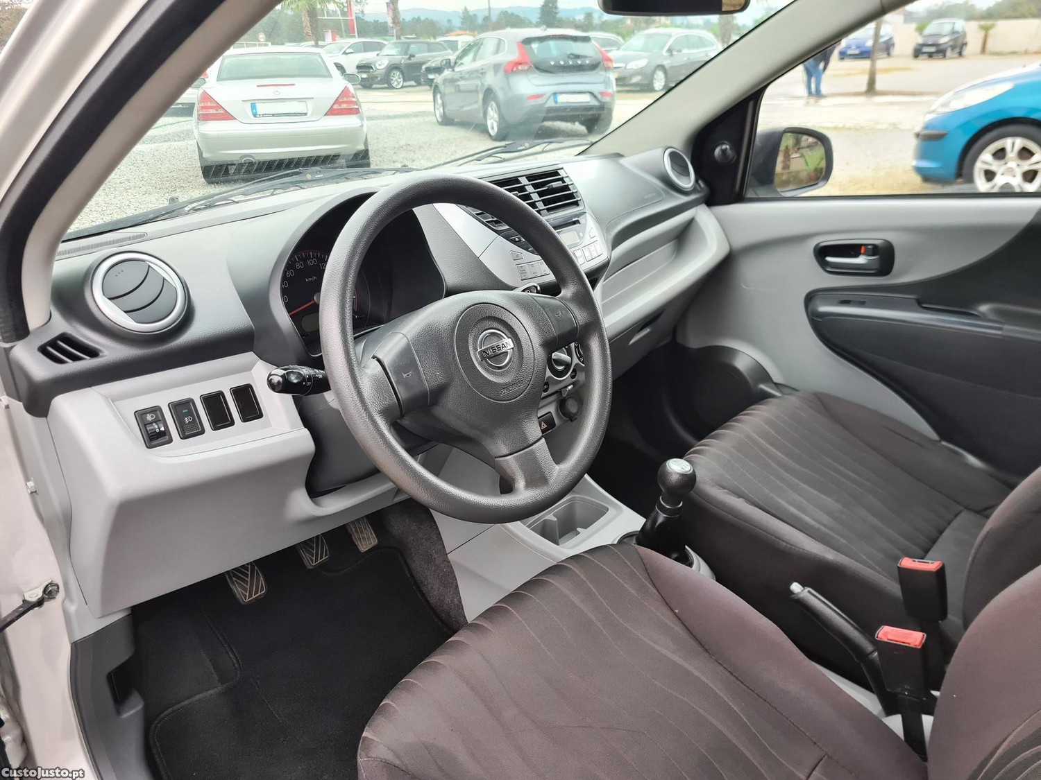 Nissan Pixo 1.0 68cv — fotografia 8
