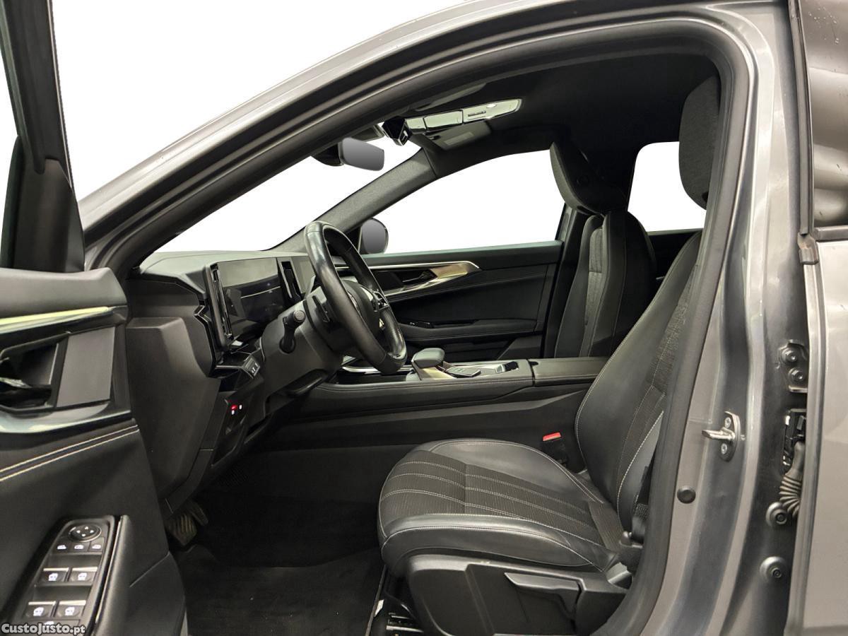Renault  E-Tech Hybrid Techno — photo 5