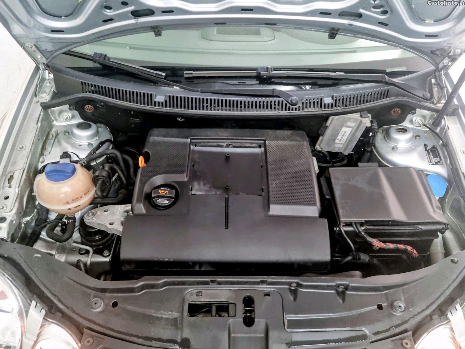 Volkswagen Polo 9N 1.2cc - 118 mil km - AC - Único dono — fotografia 5