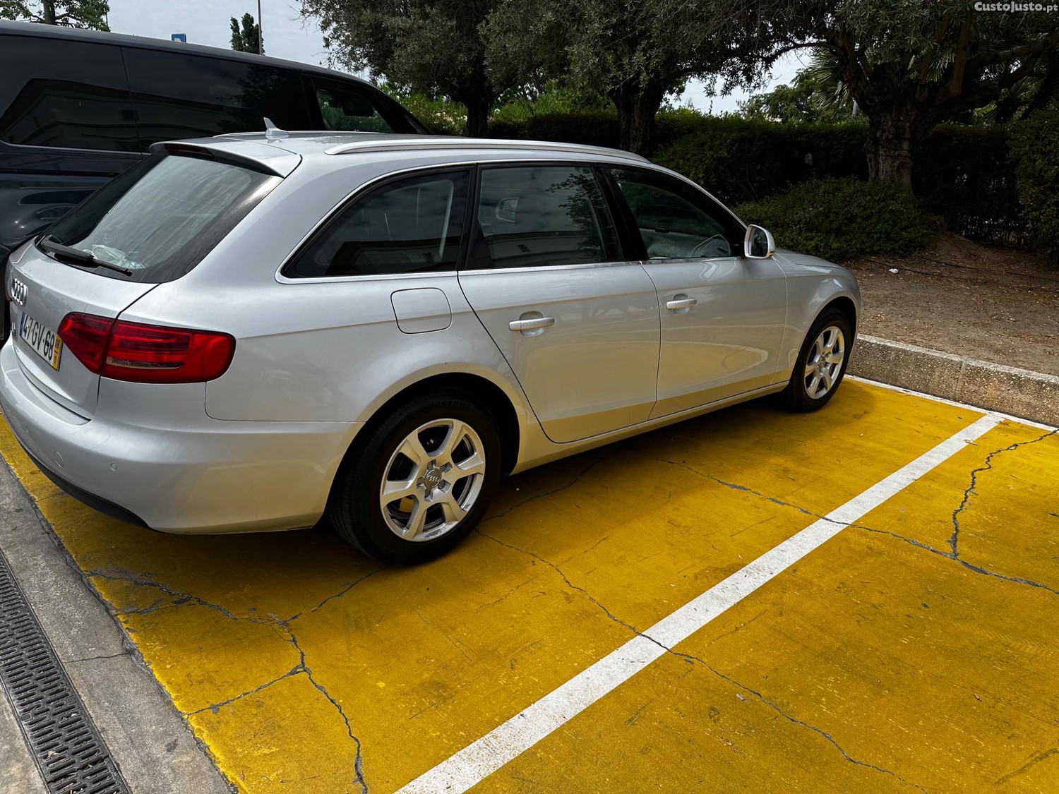 Audi A4 2.0 — fotografia 4