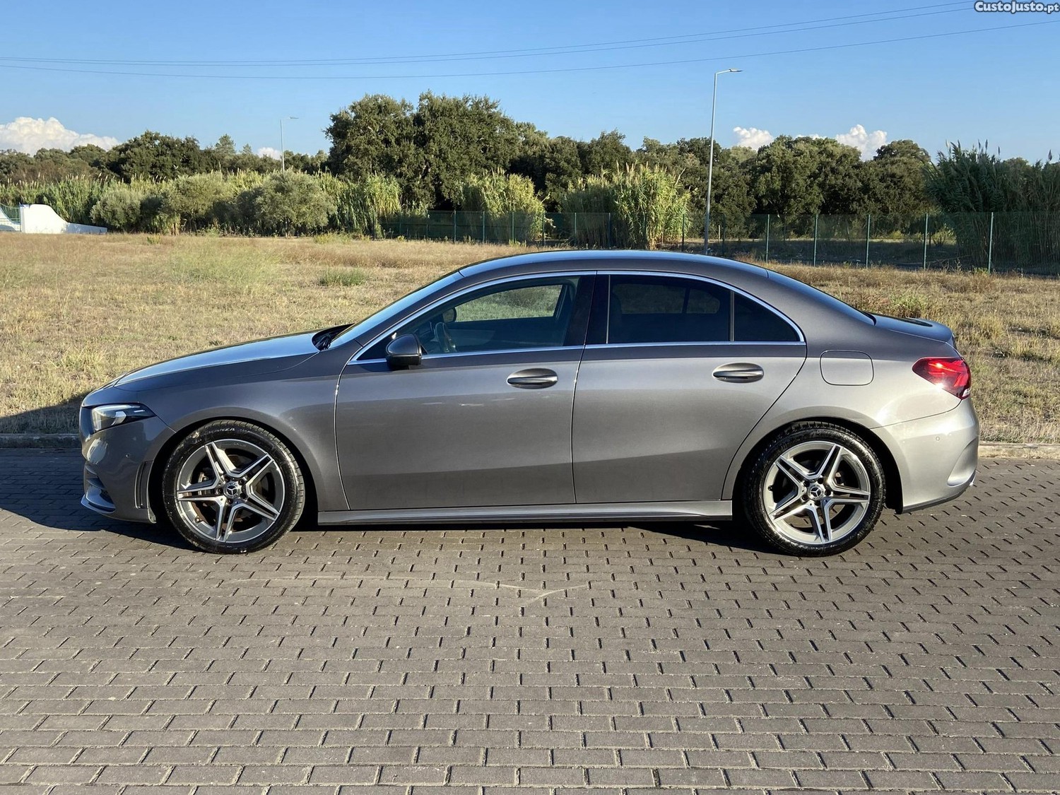 Mercedes-Benz A 180 d AMG Line Aut. — photo 4
