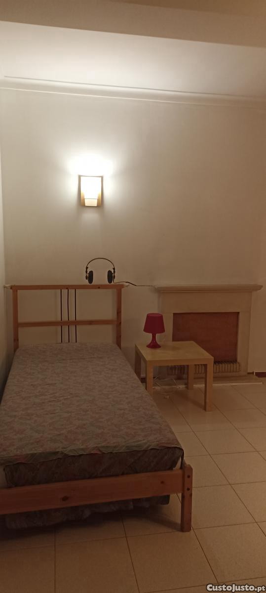 Quarto Rua Miguel Torga, ESEC, Solum