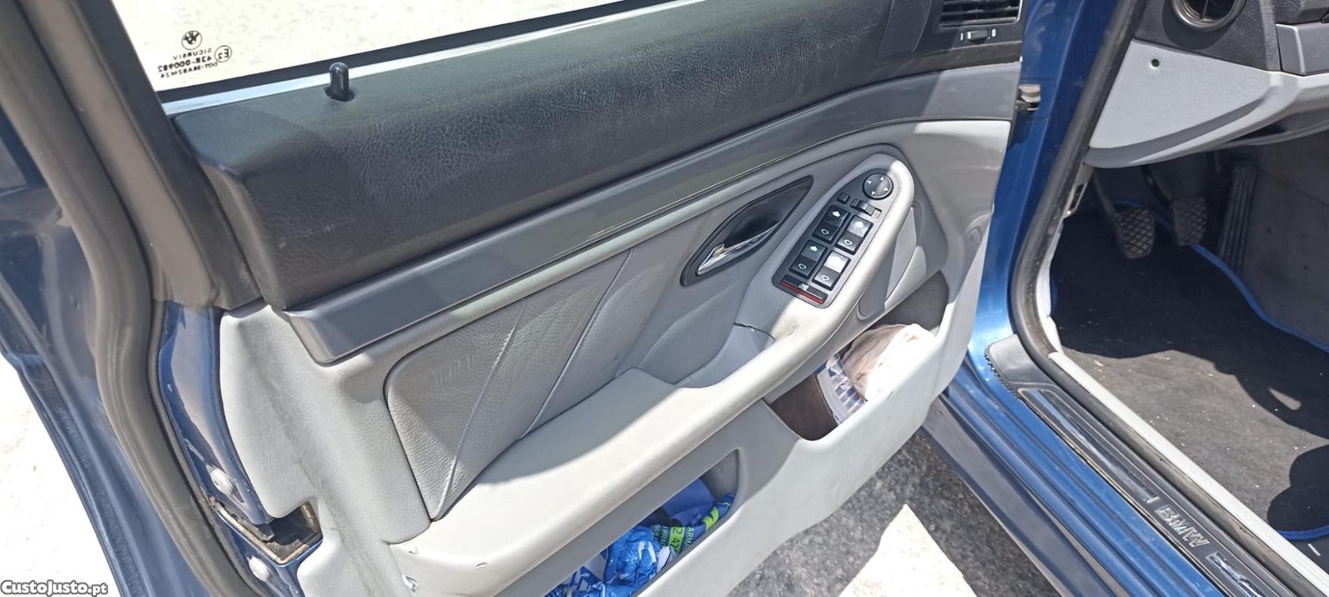 BMW 520 2.0 Diesel IMPECÀVEL - 03 — photo 5