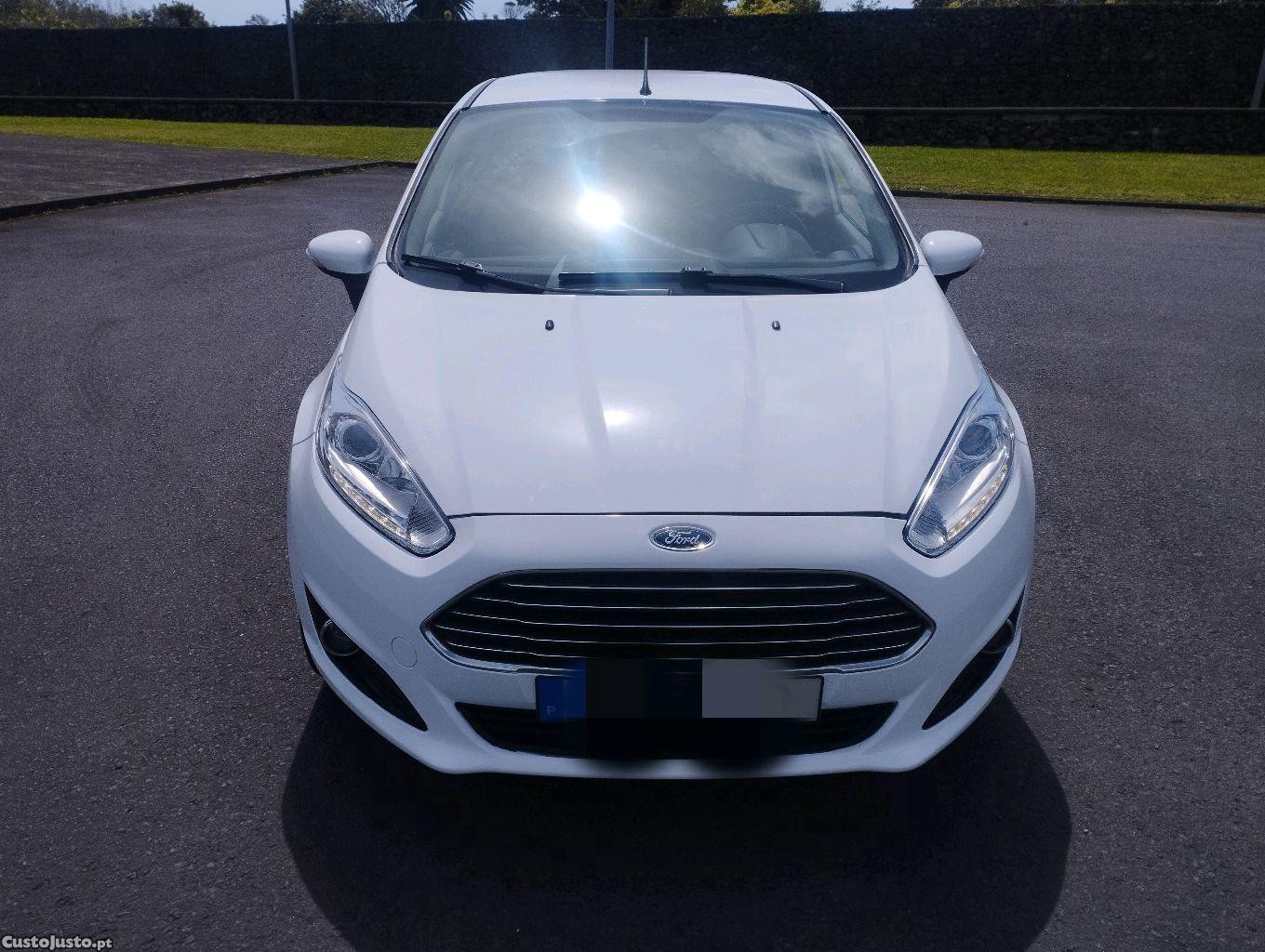 Ford Fiesta 1.5 — fotografia 10