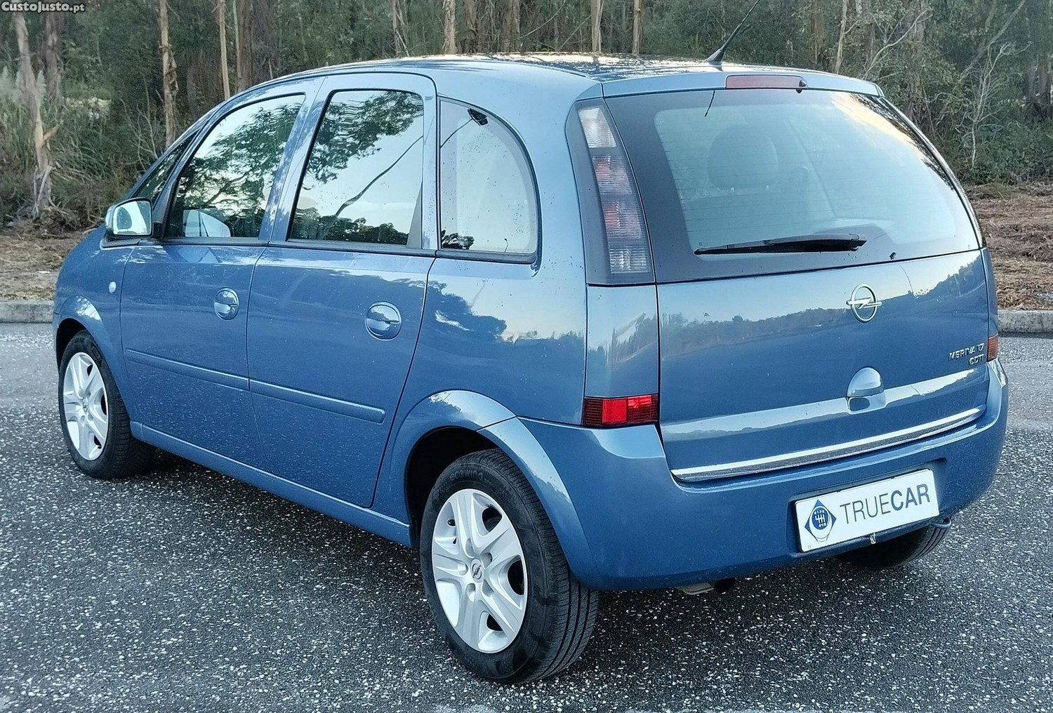 Opel Meriva 1.7 CDTi Cosmo — photo 2