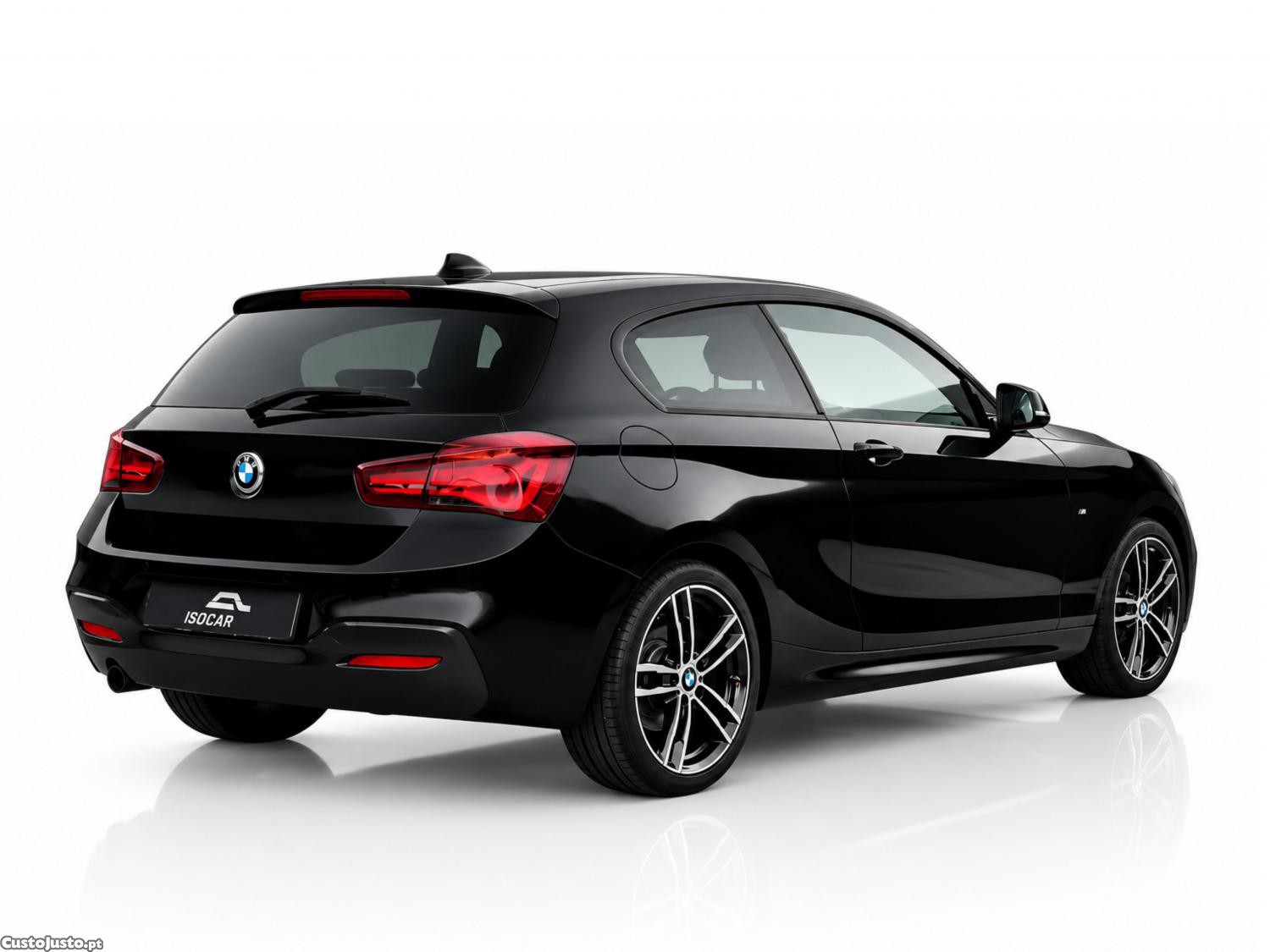 BMW 116 d Pack Desportivo M — fotografia 21
