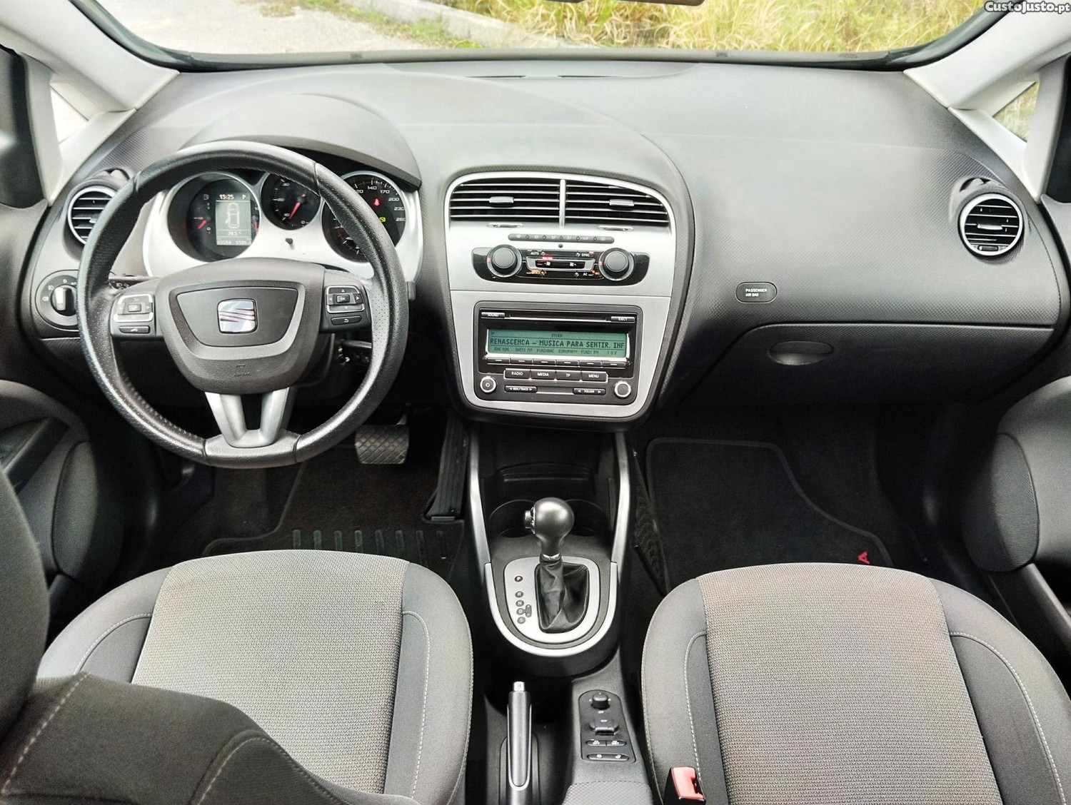 Seat Altea 1.6 TDi Automático - 13 — photo 5