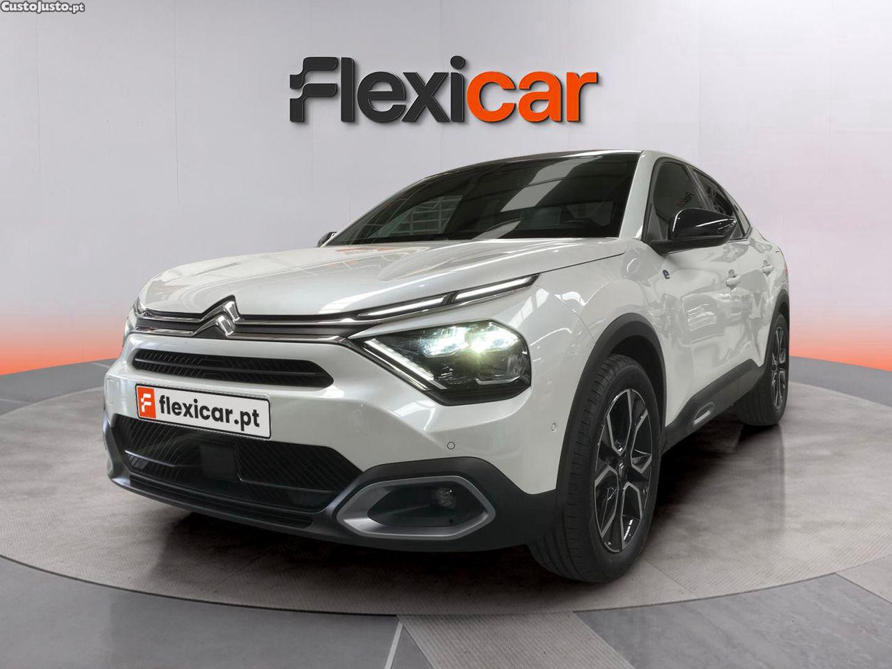 Citroën e-C4 X 50 kWh Shine — photo 3