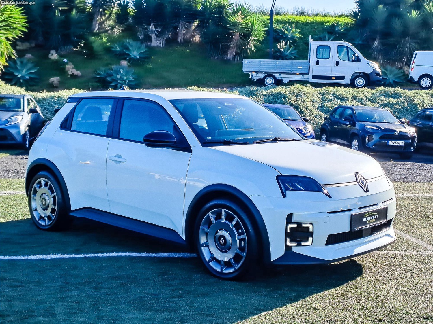 Renault 5 E-TECH 40KWH EVOLUTION 122CV ELETRICO 2025 — photo 3