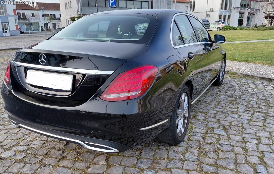 Mercedes-Benz C 200 Bluetec — fotografia 8