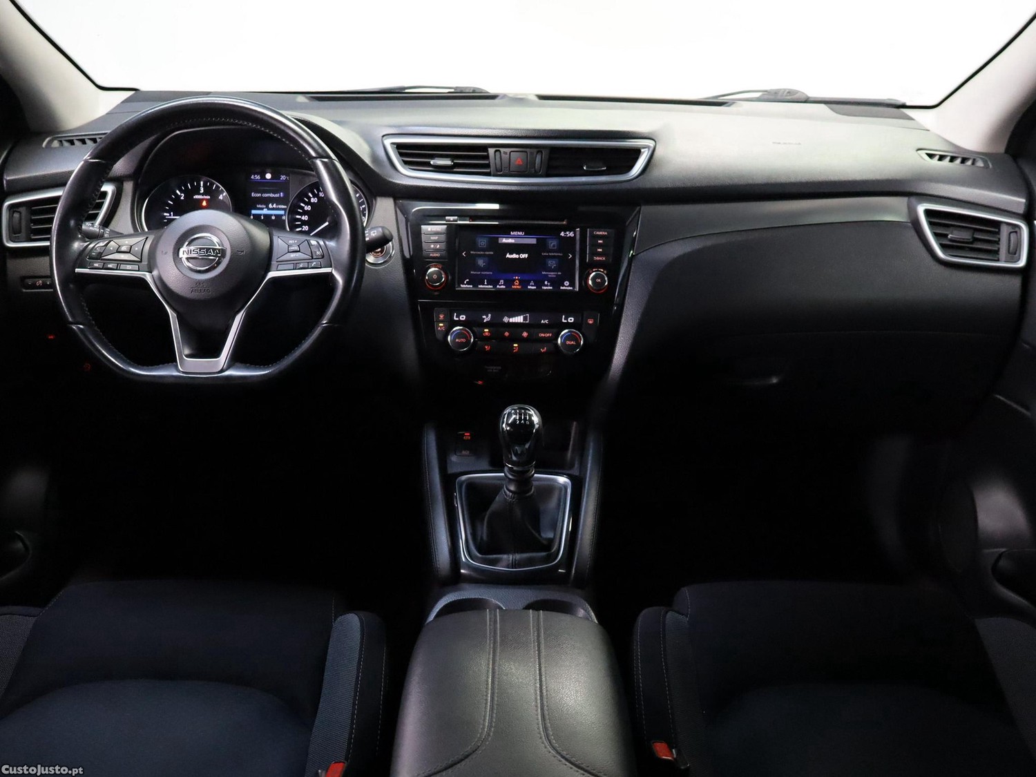 Nissan Qashqai 1.5 dCi Business Edition — fotografia 9