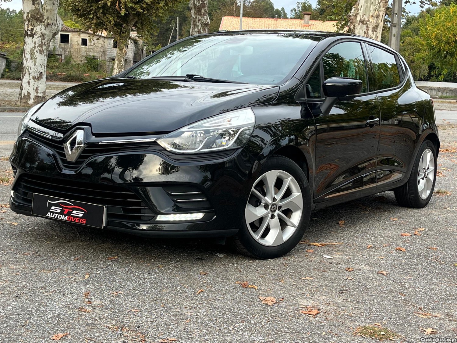 Renault Clio 0.9 TCE Limited Edition - 18 — photo 3