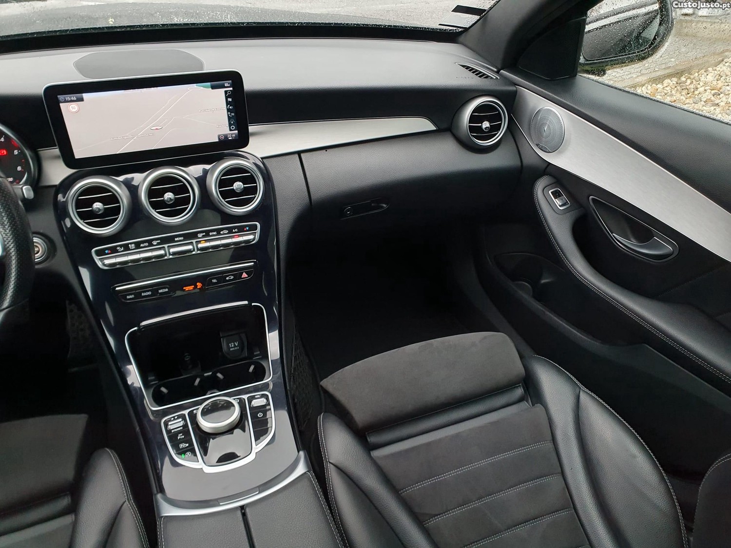 Mercedes-Benz C 300 d AMG Line — fotografia 9