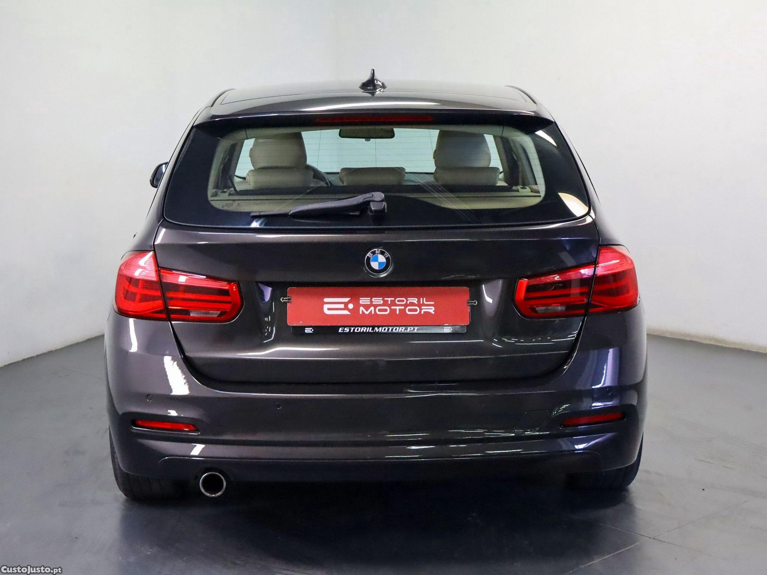 BMW 318 d Advantage - 17 — photo 4