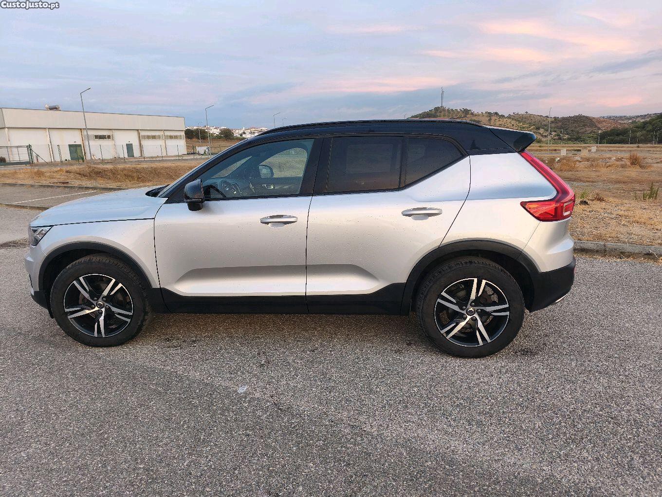 Volvo XC40 2.0 D3 R-design - 19 — photo 2