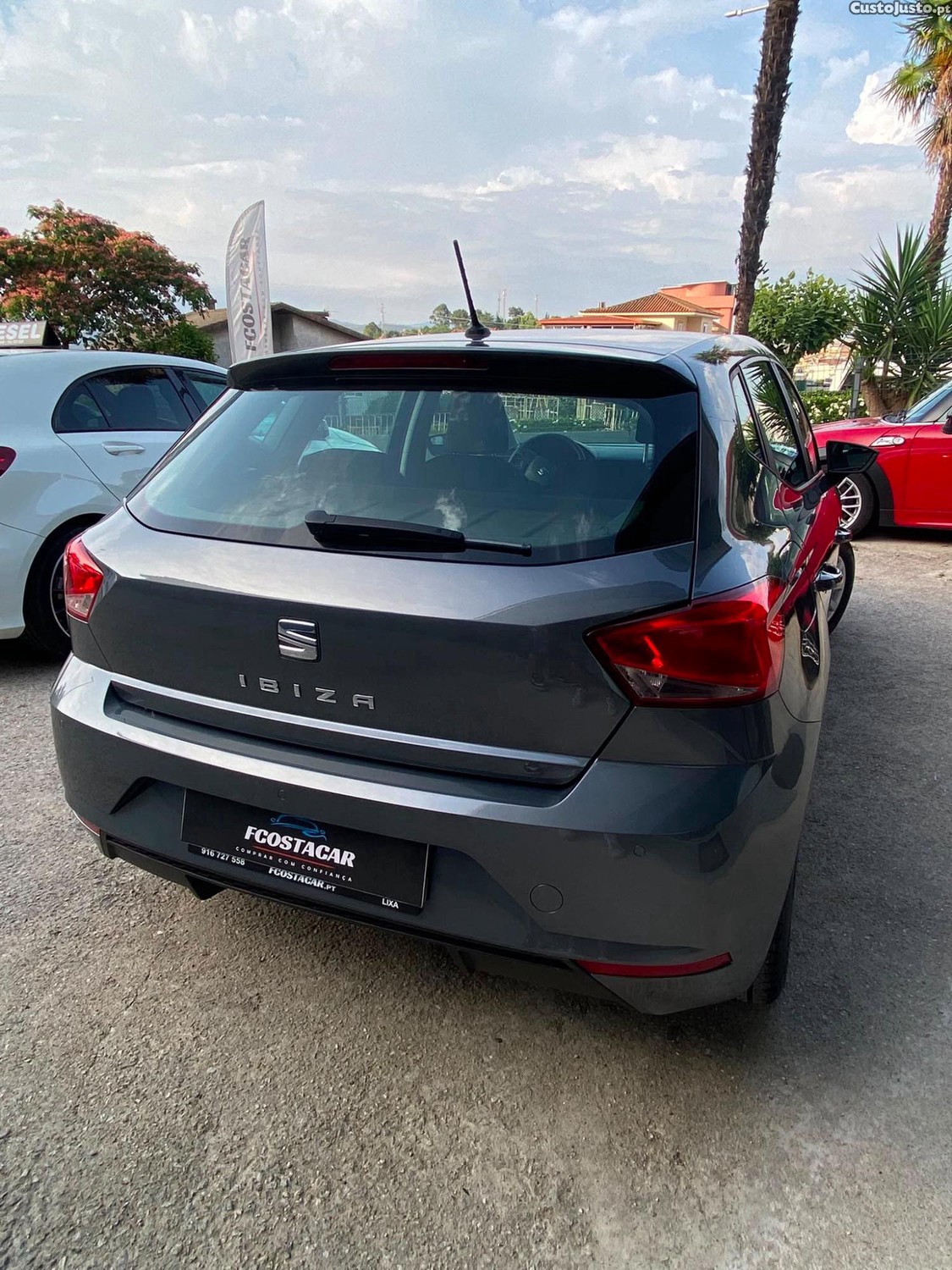 SEAT Ibiza Nacional com Histórico De Manutenção — fotografia 4