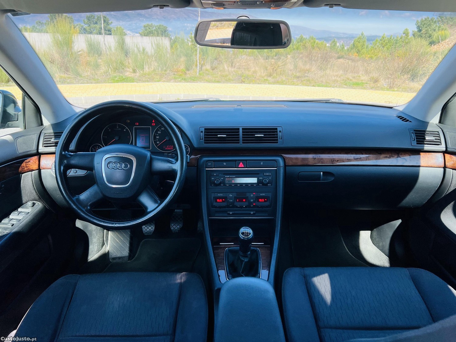 Audi A4 2.0 TDI 140Cv — fotografia 2