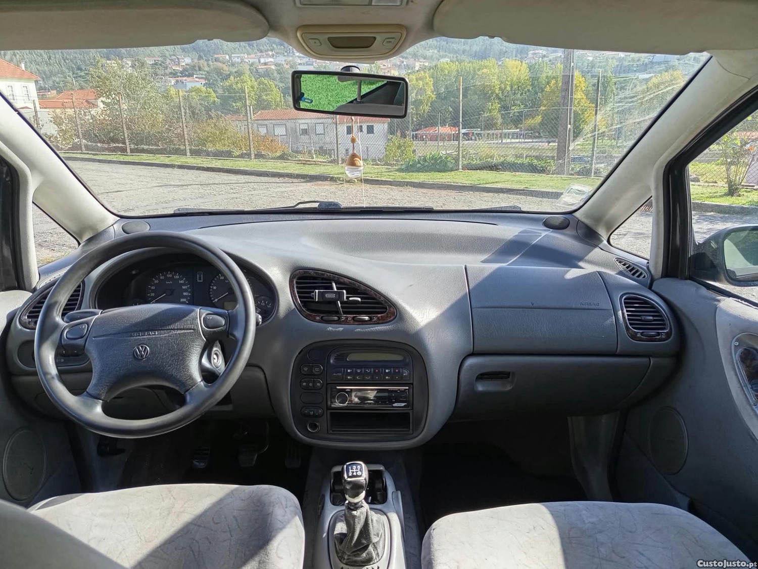 VW Sharan Sharan - 01 — photo 4