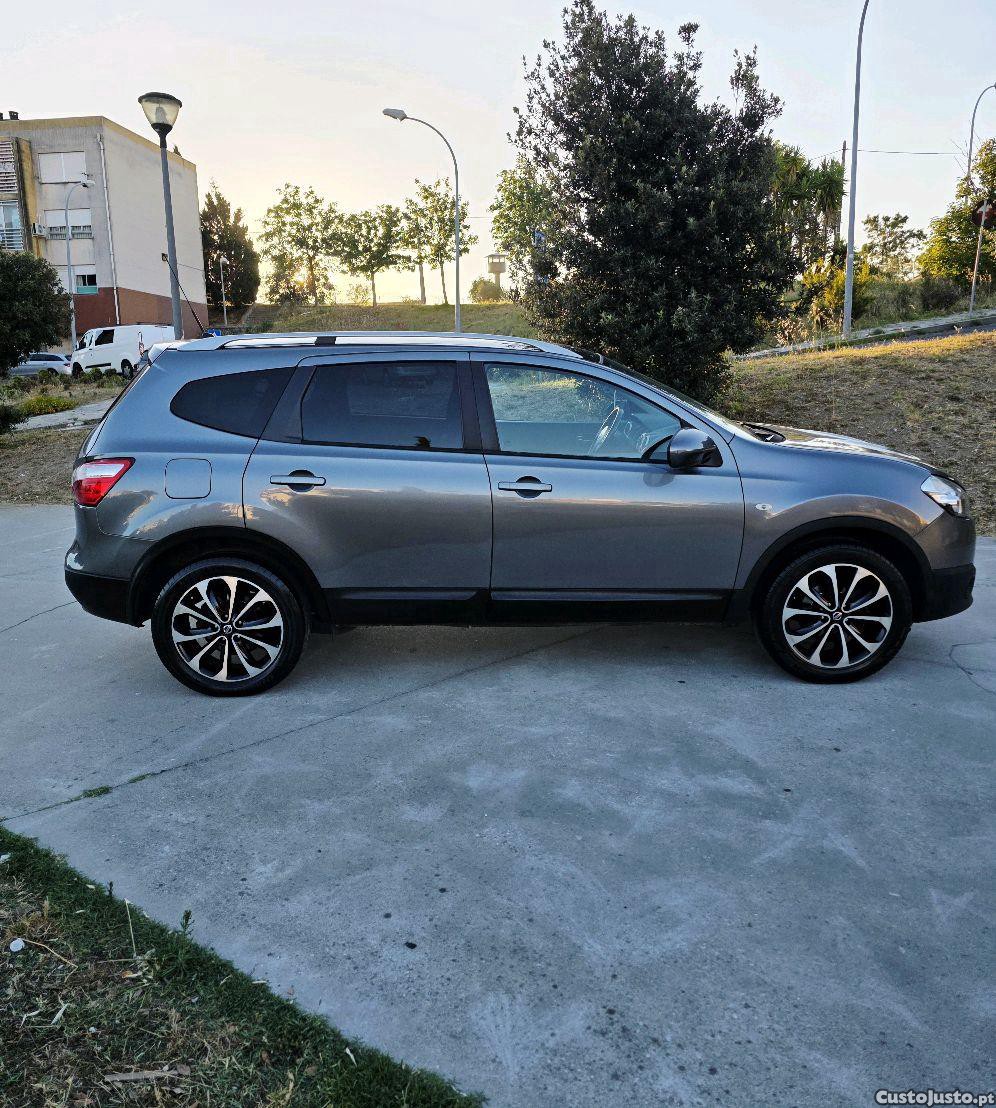Nissan Qashqai +2 1.5 DCI 7 lugares aceito trocas — fotografia 9