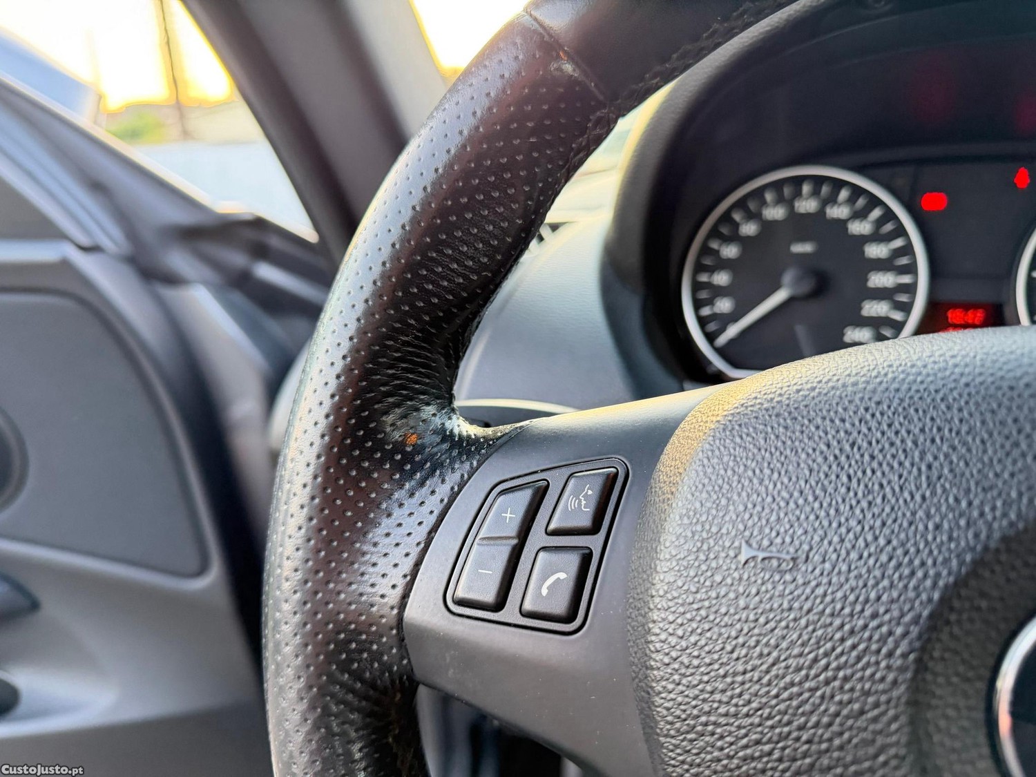 BMW 118 d Pack M — fotografia 9
