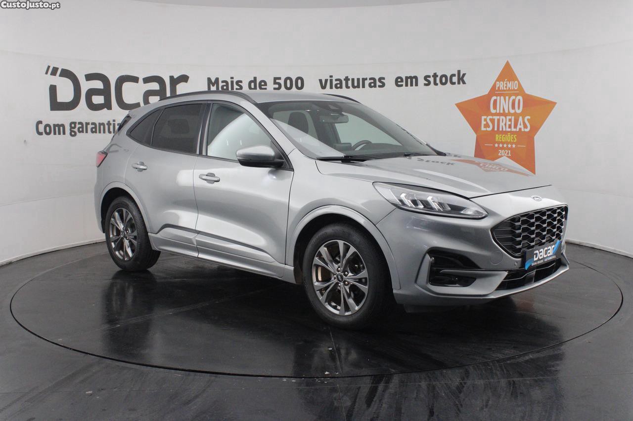 Ford Kuga 1.5 TDCI ECOBLUE ST -LINE AUTO - 22