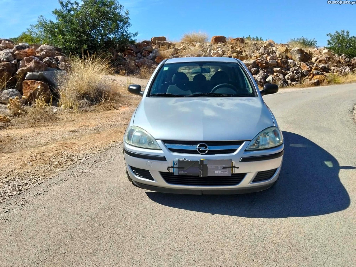 Opel Corsa 1.2 GASOLINA ANO 2004 INSPEÇAO VALIDA ATE 2027\09 - 04 — photo 3