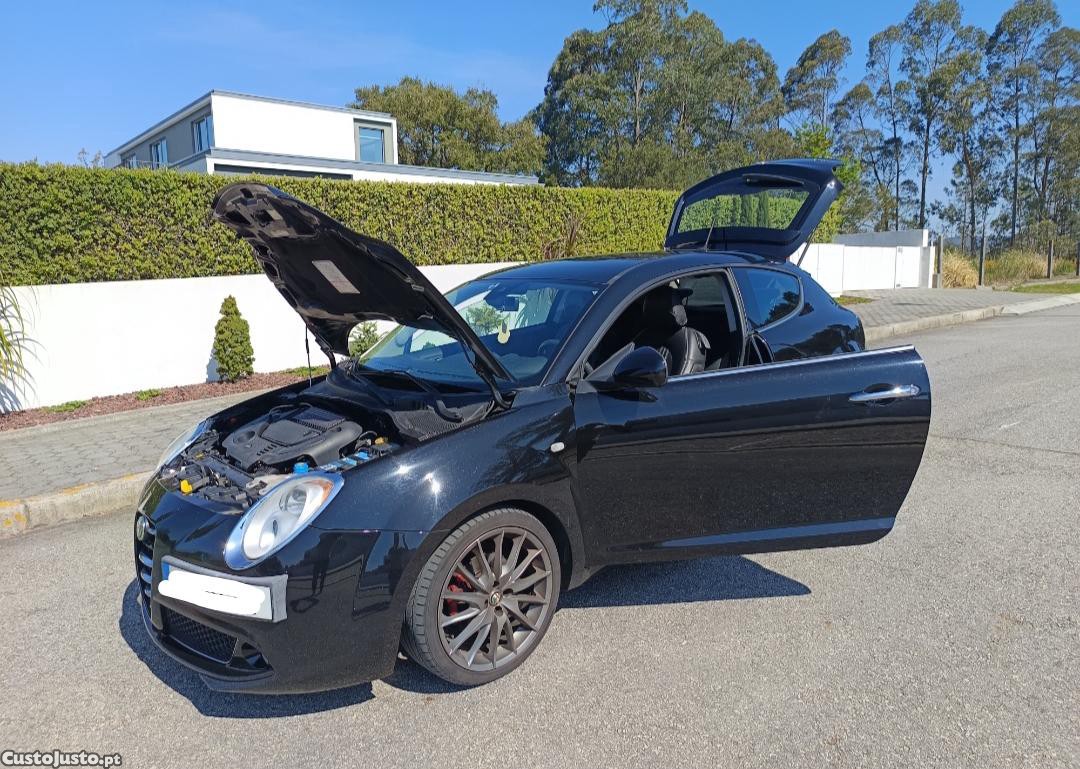 Alfa Romeo MiTo Distinctive — fotografia 9