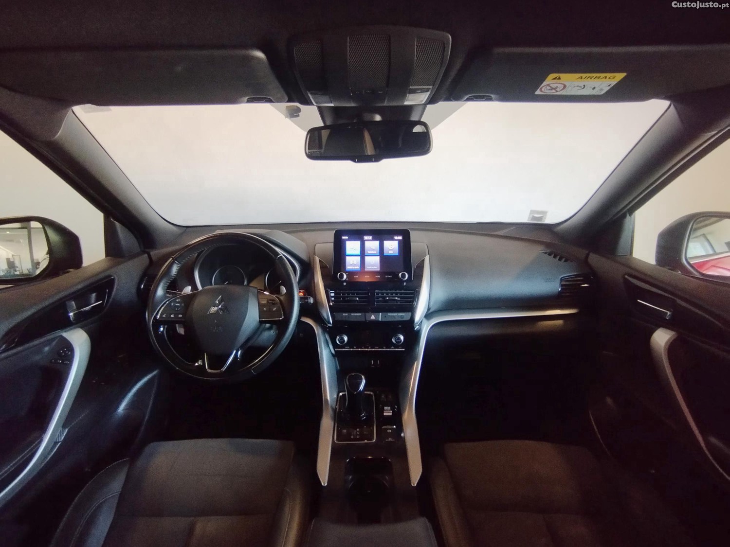 Mitsubishi Eclipse Cross 2.4 PHEV (PlugIn - gasolina) — fotografia 4