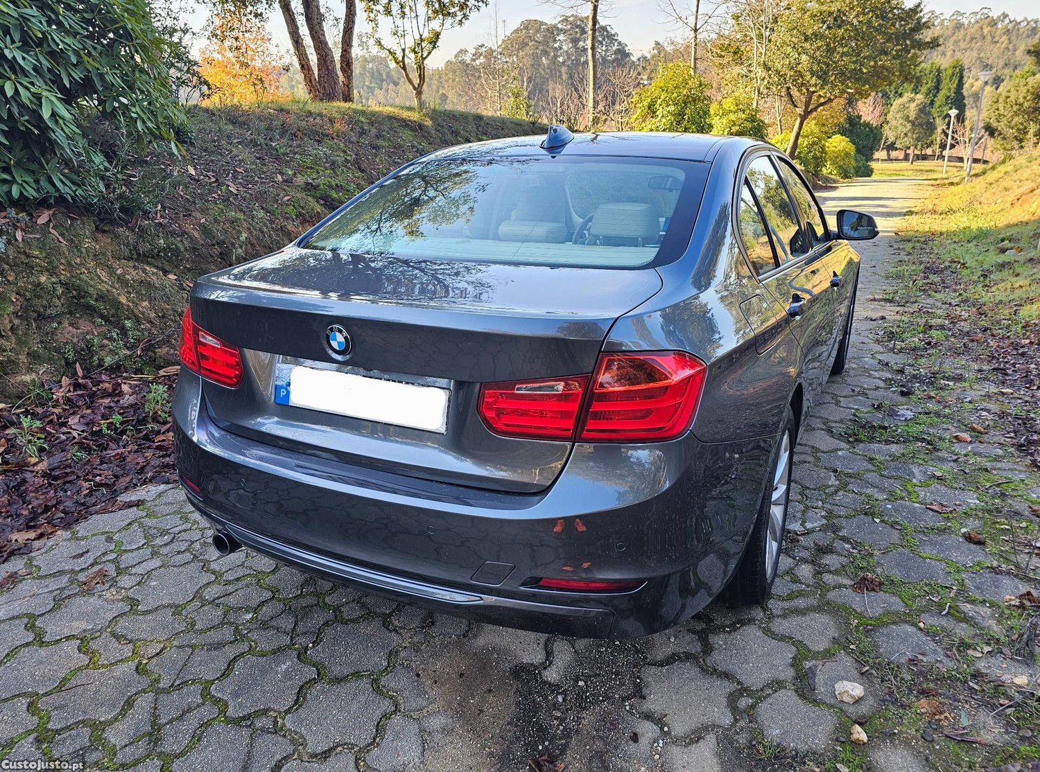 BMW 320 D Modern efficient dynamics 112 Mil KM — fotografia 9