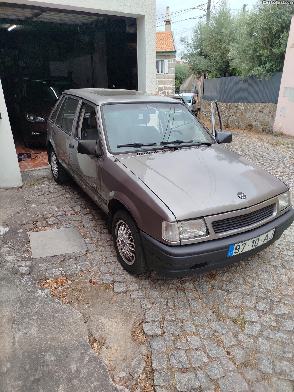 Opel Corsa A — fotografia 4
