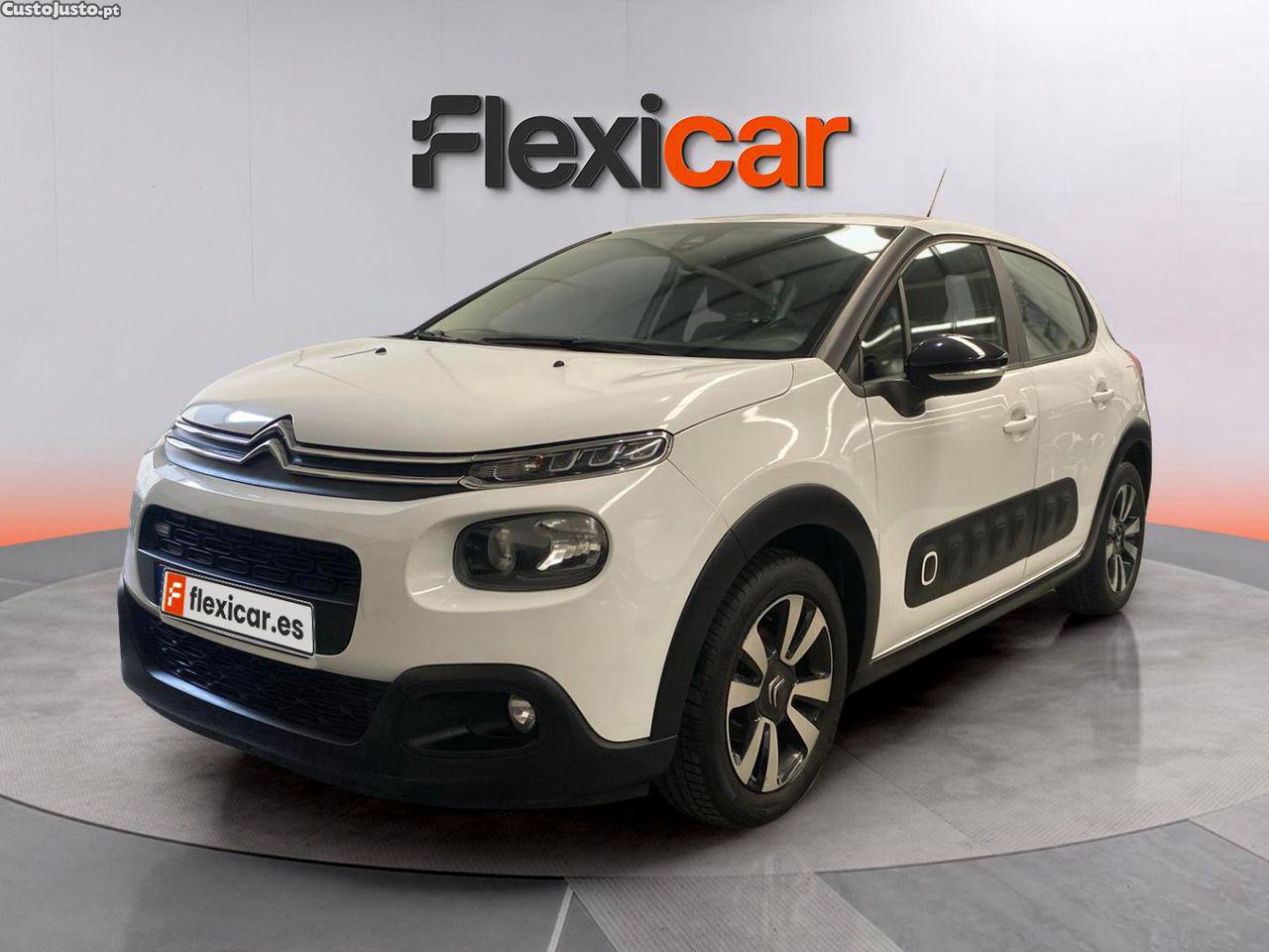 Citroën C3 1.2 Pure Tech Feel — photo 3