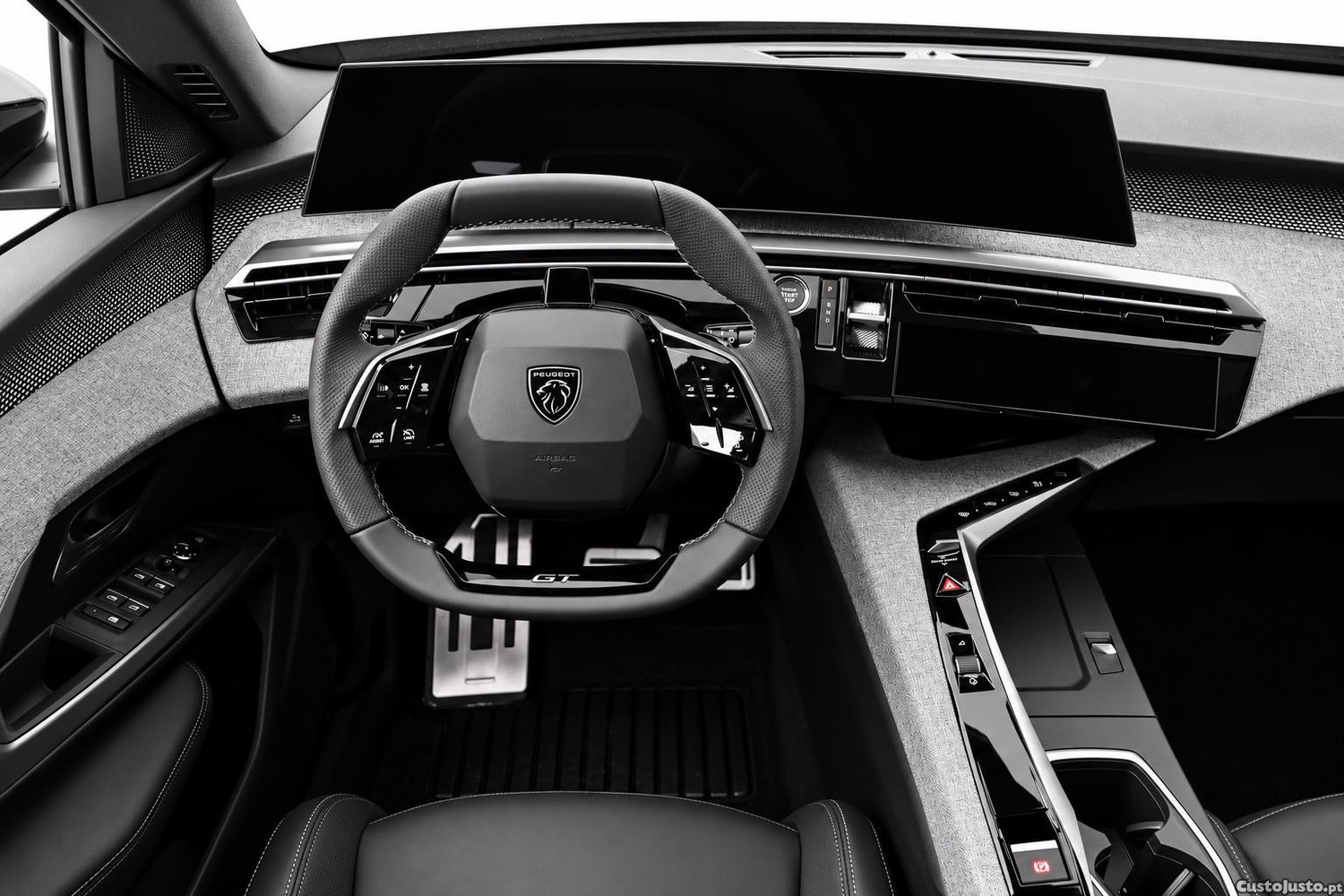 Peugeot e-3008 GT 210CV 73Kwh (AUTO) — photo 3