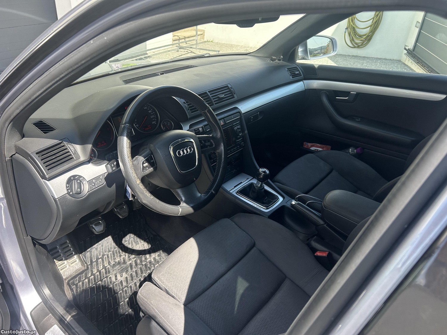 Audi A4 Avant1.9 TDI130 cv — fotografia 2