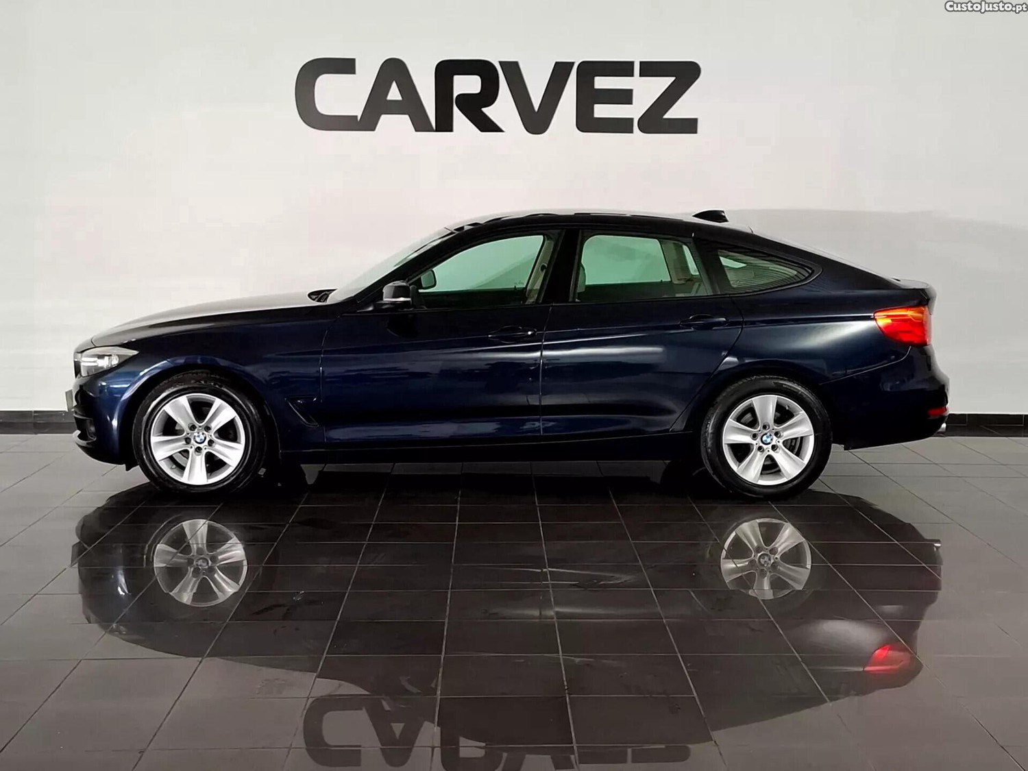 BMW 318 d — photo 3