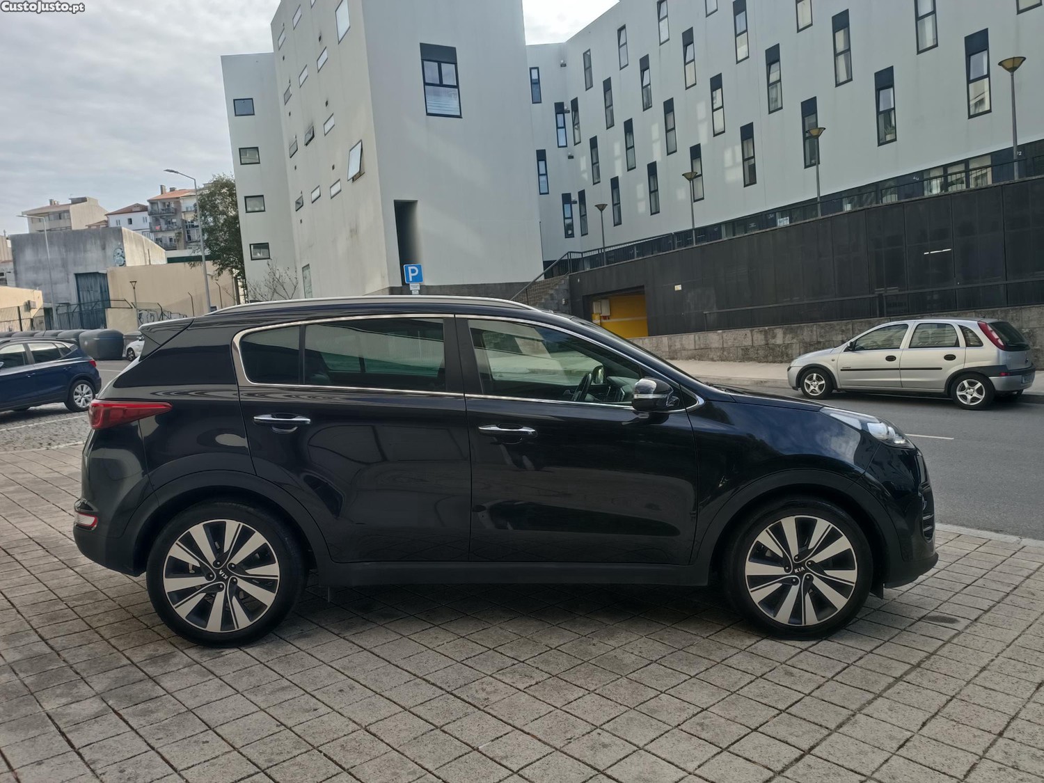 Kia Sportage 1.7 CRDI NACIONAL - 17 — photo 5