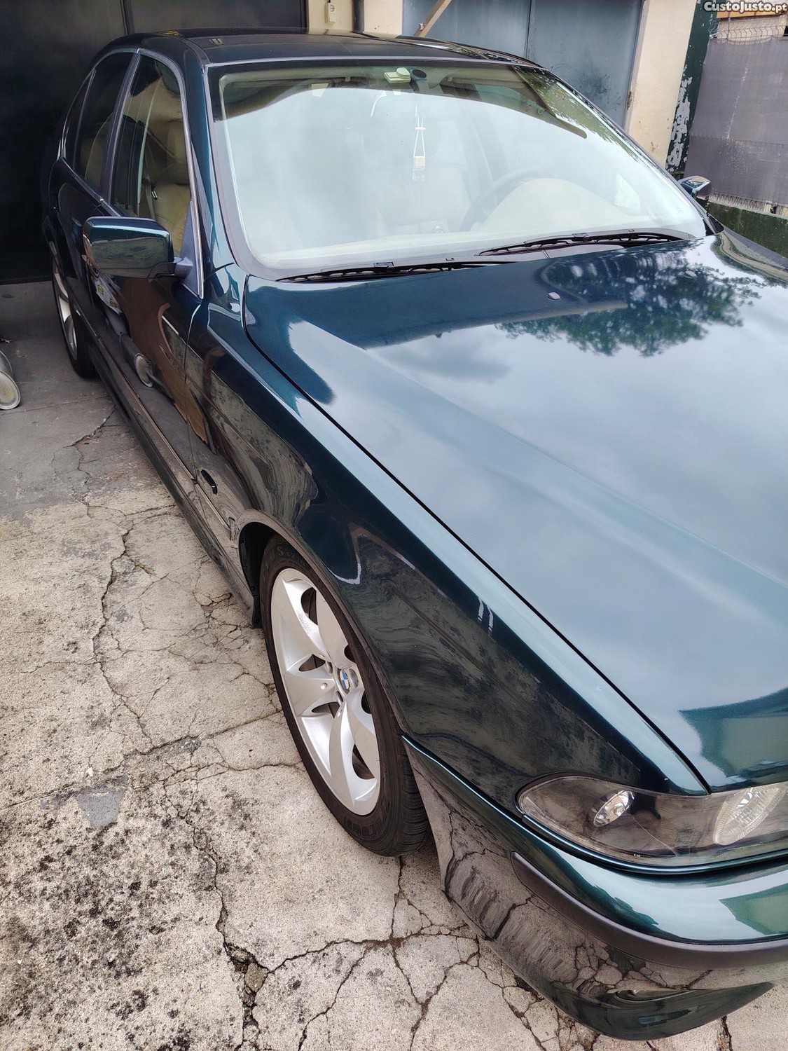 BMW 525 5 Er Reihe — fotografia 4