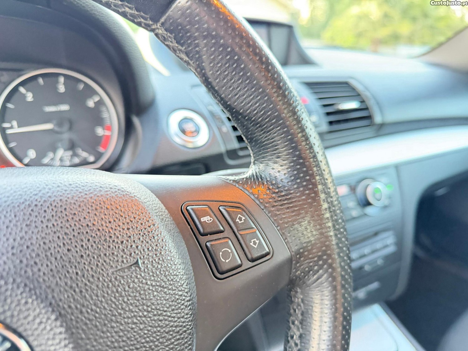 BMW 118 d Pack M — fotografia 8