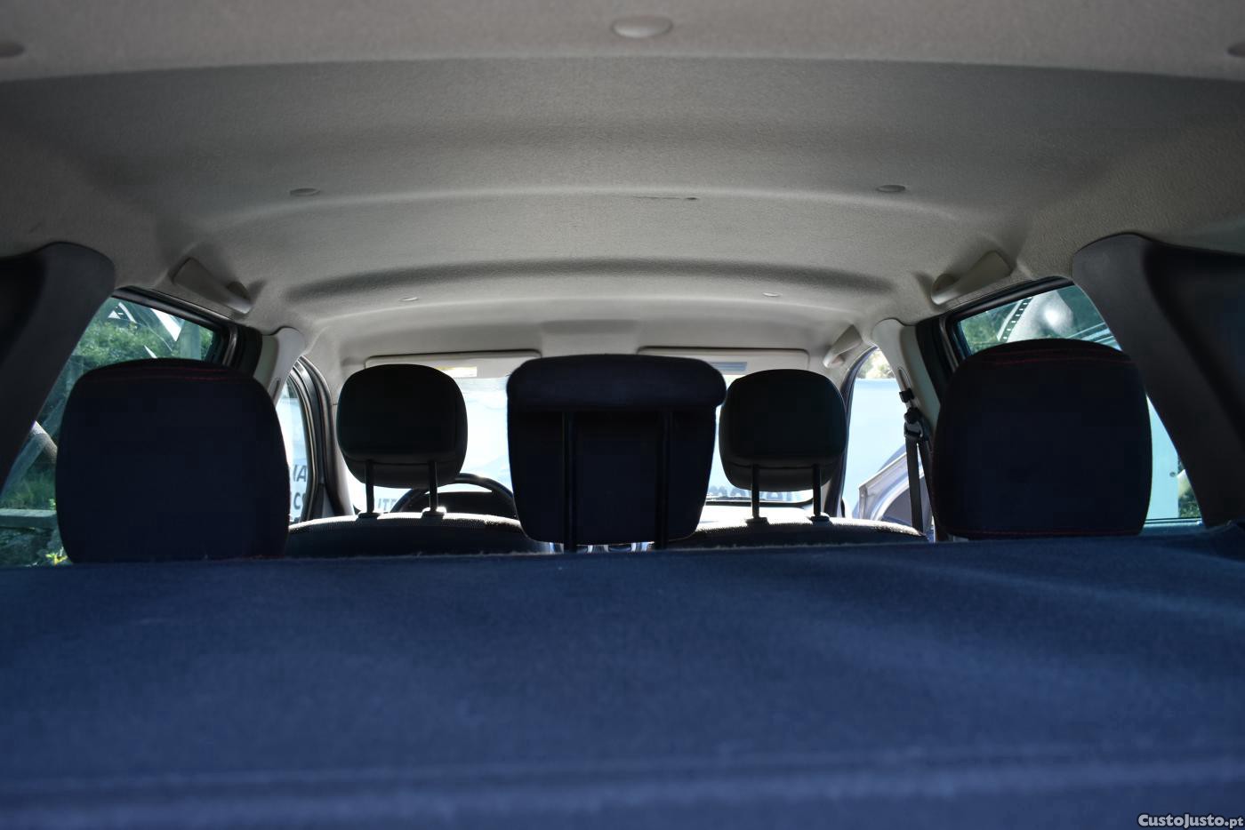 Dacia Duster 1.5 dCi SL Delsey — fotografia 5